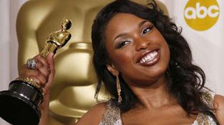 Asesinan a la madre y al hermano de Jennifer Hudson, ganadora de un Oscar