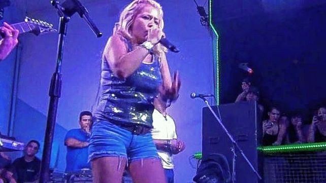 Dalila vuelve a los escenarios de Paraná y este fin de semana se presenta en Universitario