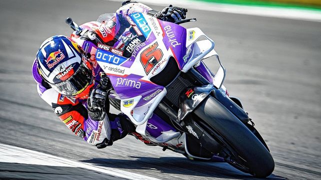 MotoGP: Johann Zarco hizo la pole con récord en Silverstone