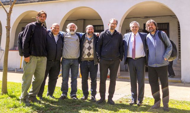 Murió por coronavirus un sacerdote villero apreciado por el Papa, el presidente y Cristina