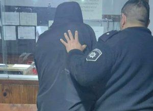 Aprehendieron a un ladrón por el robo de un posnet en una estación de servicio de Laguna Paiva