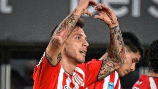 Estudiantes goleó a Defensa y Justicia y sumó su primera victoria en el Clausura
