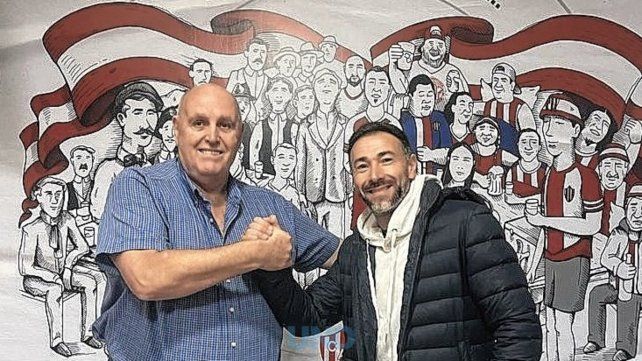 Luis Spahn: Kily González seguirá siendo el DT de Unión
