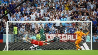 Van Dijk dijo que no durmió por dos días después de fallar el penal ante Argentina