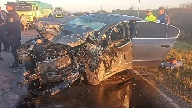 El auto del exfuncionario entrerriano que manejaba borracho y chocó contra otro vehículo cuyos cuatro ocupantes murieron.