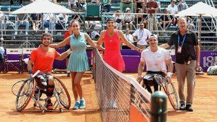 Gabriela Sabatini jugó un partido exhibición en el Argentina Open