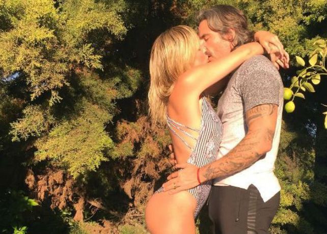 ¡Siempre sexy! Las poses sensuales de Rocío Guirao Díaz y el beso con Nicolás Paladini