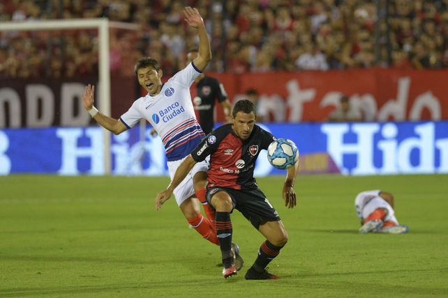 Newells ganó un partido clave con un golazo del joven Aníbal Moreno
