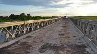 Cortarán por 24 horas el tránsito sobre el puente Mabey instalado en la Ruta 1