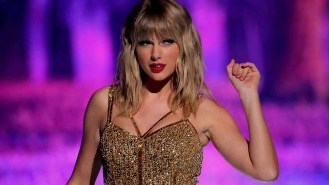 Taylor Swift lanzó su tercer álbum regrabado, Speak Now, con seis canciones nuevas