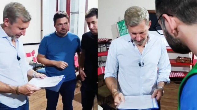 Un grupo de trabajadores de ATE seccional Uruguay le entregó un petitorio al gobernador Rogelio Frigerio durante su recorrida de campaña.