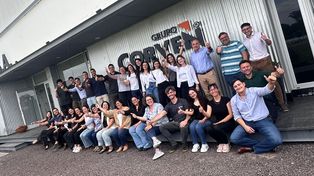 El equipo de Grupo Corven celebra el reconocimiento a su cultura laboral y liderazgo.