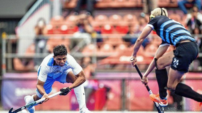 Los Leones demolieron a Uruguay y jugarán la final ante Chile