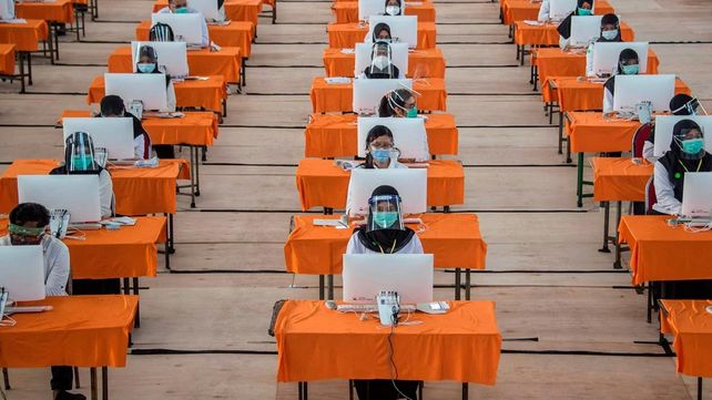 Veinte imágenes del miércoles en un mundo en crisis por el coronavirus