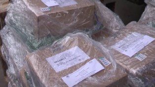 Urnas para las elecciones de este domingo en Santa Fe.