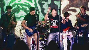 Cultura Frita y Porco Rex se presentarán en el centro Juan L. Ortiz
