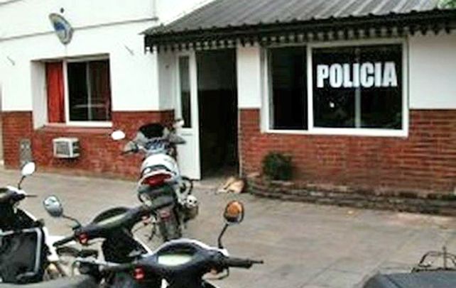 Malvinas Argentinas. Los policías arrestados son un sargento y un subayudante de la comisaría tercera.