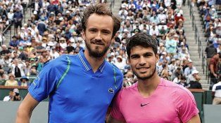 Alcaraz y Medvedev se verán las caras en la final del Masters 1000 de Indian Wells.