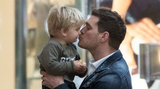 Una triste noticia golpeó de cerca a Michael Bublé en medio de la lucha de su hijo