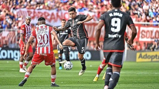River Plate va por todo: busca avanzar en la Copa Argentina ante Unión en Mendoza.