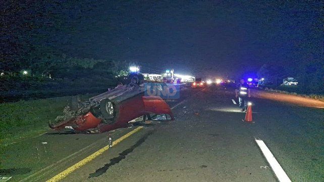 Hubo dos choques simultáneos en la ruta 14 con un motociclista muerto