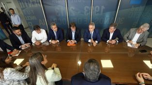 Intendentes del interior en diputados. Pablo Javkin, su par de Santa Fe Emilio Jatón entre otros acudieron a la comisión de Transporte .