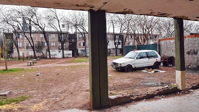 Escenario. La plazoleta de Derqui al 7600 donde Villanueva ejecutó a Walter Barrios el 6 de agosto de 2016.