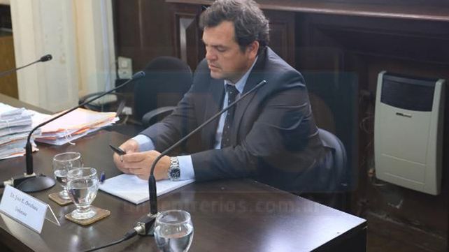 Ordenar la estrategia. Ostolaza no quiere polemizar o confrontar con las partes.