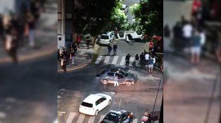 Un choque impresionante terminó con un Jeep dado vuelta en el centro de Rosario