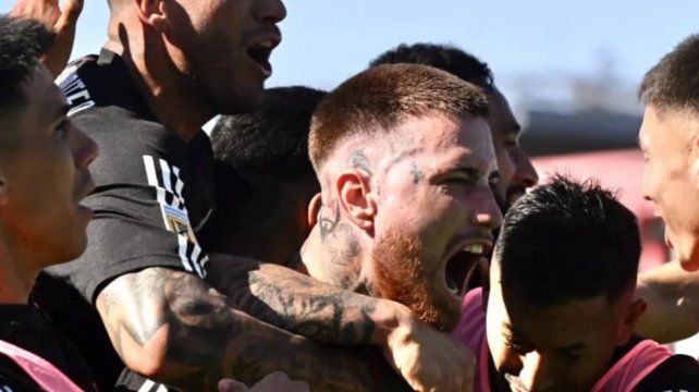 Riestra le ganó a Central Córdoba y es líder del Grupo B en el Clausura