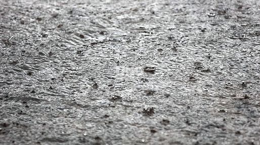 Rige un alerta a corto plazo por lluvias intensas y tormentas fuertes