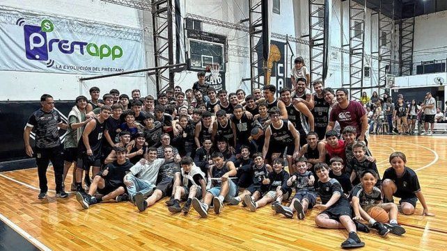 Estudiantes dejó en el camino a Paracao al superarlo en tercer juego disputado en el Gigante del Parque