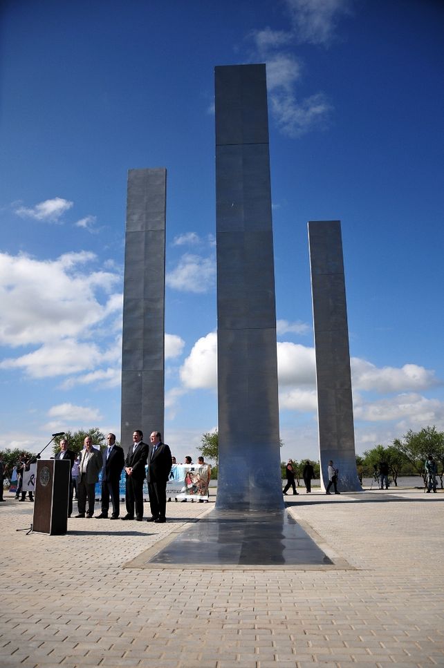 El Parque de la Constitución se inauguró al ritmo de la Sole
