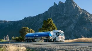 FOTON Auman R 2443: seguridad y potencia en cargas peligrosas de la mano de Grupo Corven