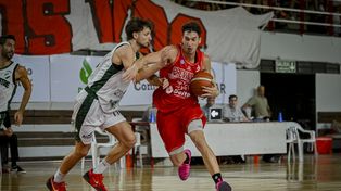 Provinciial perdió en el Bonilla, pero sigue en lo más alto de la Conferencia Sur de la Liga Argentina.