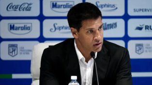 Sebastián Domínguez firmó contrato por un año.