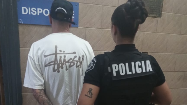 El hombre detenido por disturbios en un colectivo
