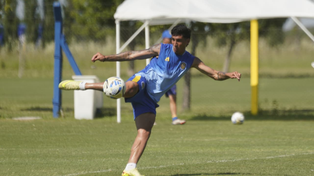 Central entrenó este lunes en Arroyo Seco y tiene programados dos partidos amistosos.