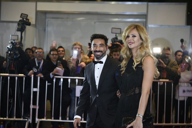 La alfombra roja de la boda de Messi se iluminó con las estrellas del fútbol internacional
