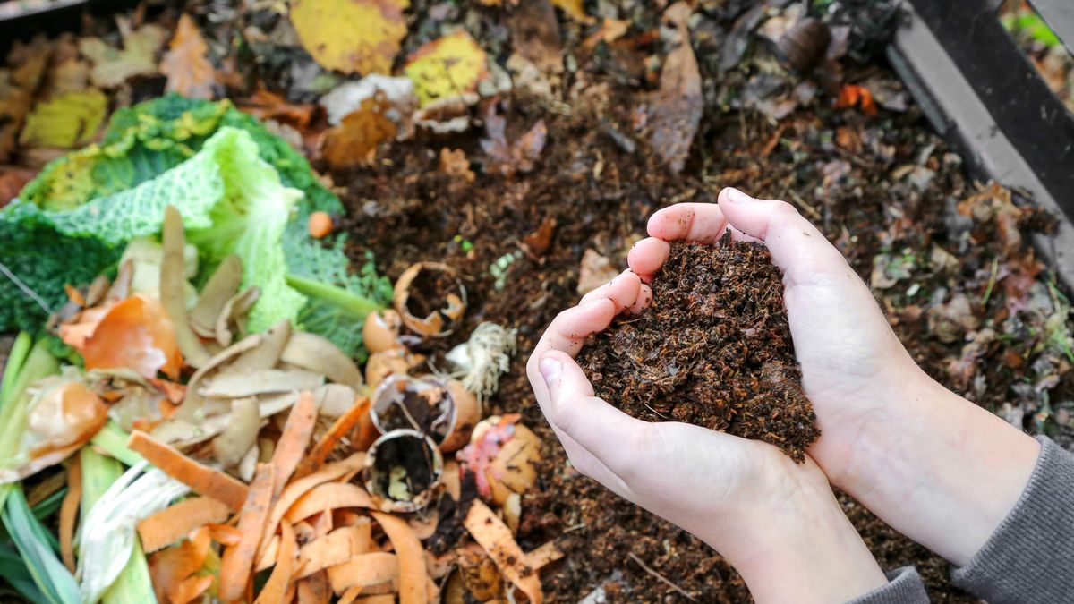 Comenzaron a dictarse los talleres de compostaje en el departamento San Martín