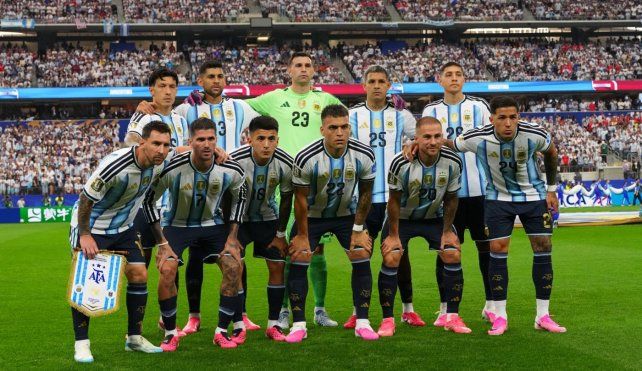 Los once de Argentina que Lionel Scaloni puso en cancha desde el inicio frente a Austria.