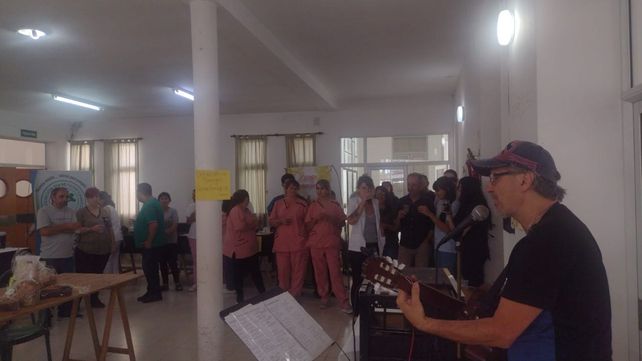Casilda: la solidaridad posibilitó la compra de diez televisores para el hospital San Carlos