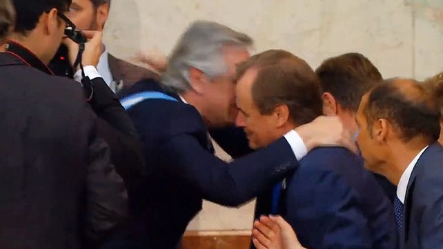 El saludo del presidente Fernández al gobernador entrerriano