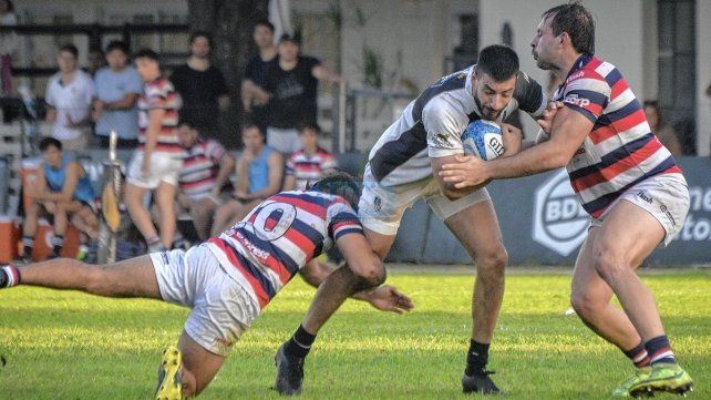 Estudiantes fue superior a Old Resian y le ganó por 34 a 10.