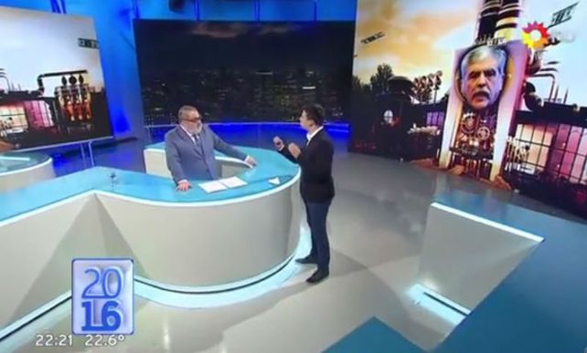 Lanata presentó anoche el informe en Periodismo para todos.