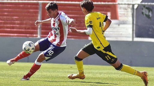 La reserva de Unión empató con Defensa y mantiene su lugar en zona de playoffs