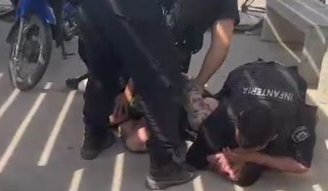 El youtuber y músico FreejOta denunció violencia institucional.&nbsp;