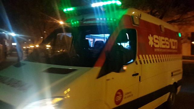 Personal del Sies atendió al hombre baleado en la zona oeste de Rosario