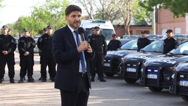 Una encuesta destacó un alto nivel de aprobación de la gestión de Maximiliano Pullaro en materia de seguridad.