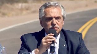 Alberto Fernández pidió el pago del bono a trabajadores